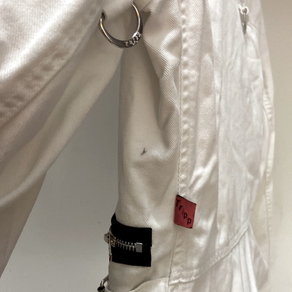 TRIPP NYC LG. WHITE & BLACK BIKER/MOTO JACKET~ZIPPERS, STRAPS, STUDS & CLASPS - Picture 12 of 15